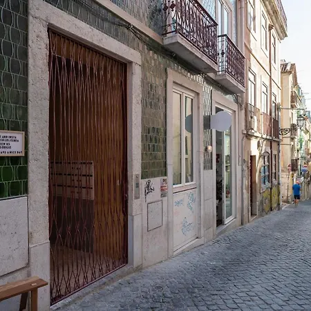 Flh Bairro Alto Modern Flats * ליסבון