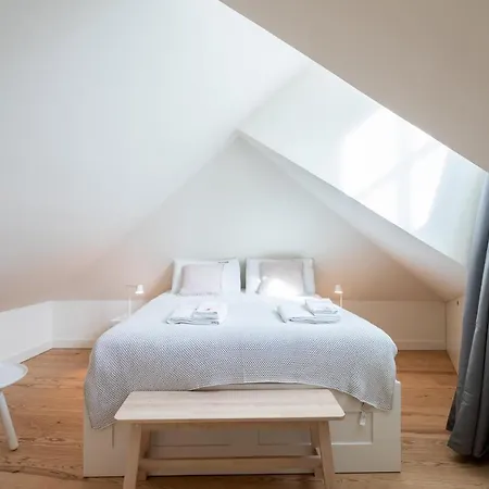 Flh Bairro Alto Modern Flats דירה *