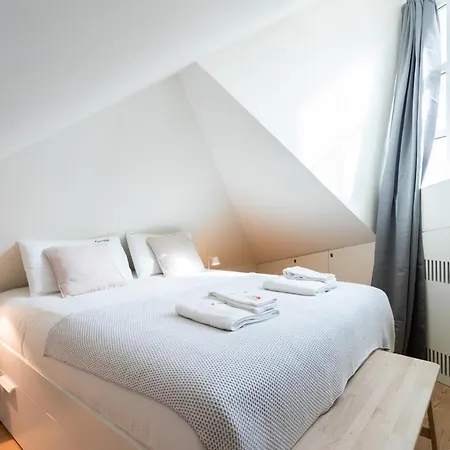 Flh Bairro Alto Modern Flats